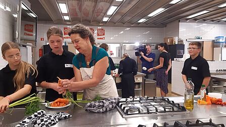 Masterclass verspillingsvrij koken met leerlingen van Aeres VMBO Ede en kok Paula Middendorp