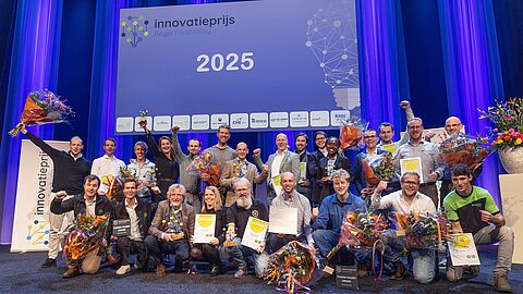 Groepsfoto met alle genomineerden van de Innovatieprijs Regio Foodvalley 2025