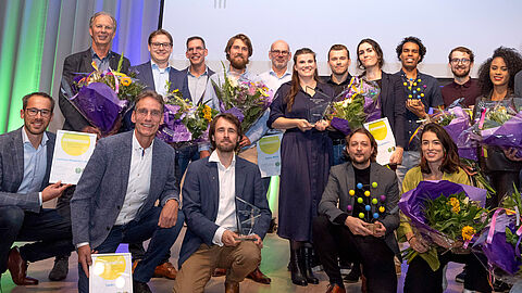 groepsfoto met de winnaars van de Innovatieprijs, ICT Award en Young Talent prijs 